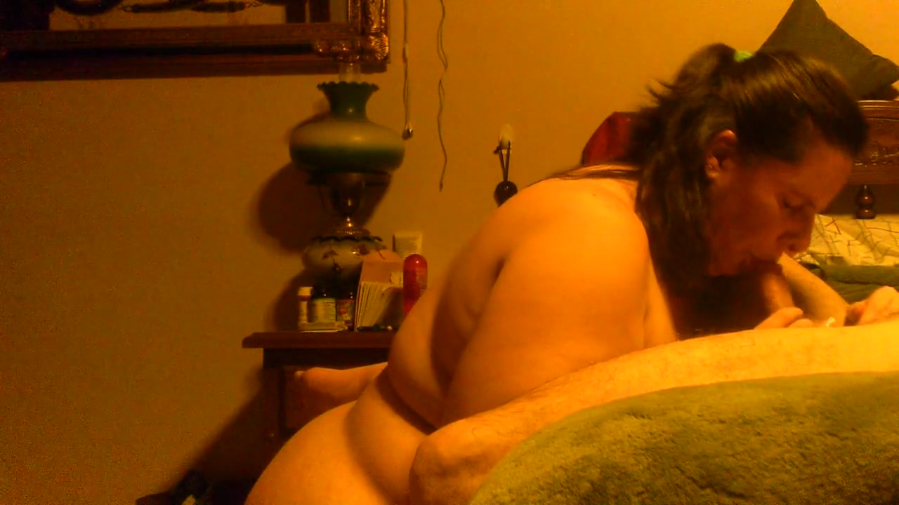 Chubby Milf Erotic Full Nude Blowjob Photos - photo 5