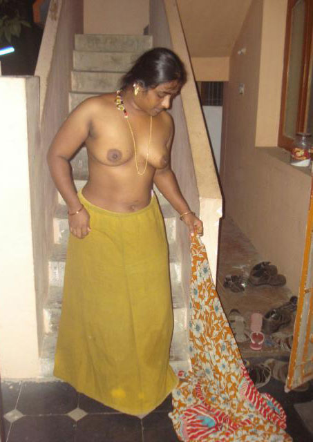 Beautiful Indian Hotties Arousing Nude XXX Amateur Photos - photo 15