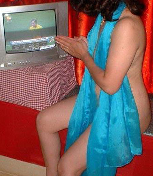 Beautiful Desi Indian Teen Girls Nude Boobs and Twats - photo 19