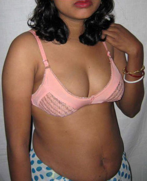 Stunning Desi Girls Hot Revealing Bedroom Photos - photo 43