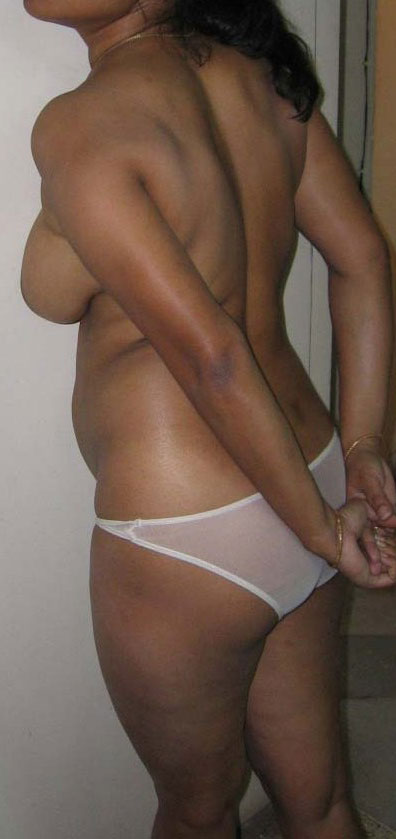 Naughty Nude Indian Babes Revealing Bedroom Pics - photo 46