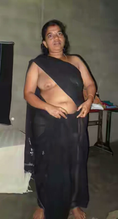 Nude Indian Boobs Pics - photo 4