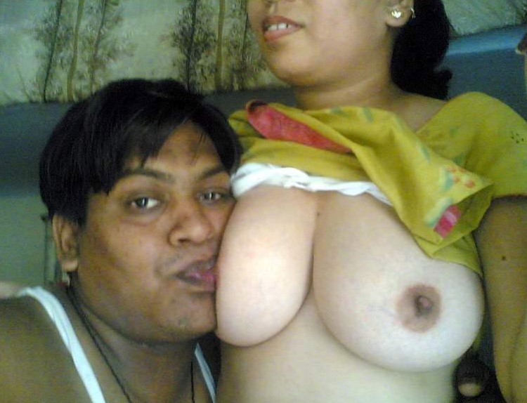 Desi Bhabhi New Leaked Naked XXX Pictures - photo 6