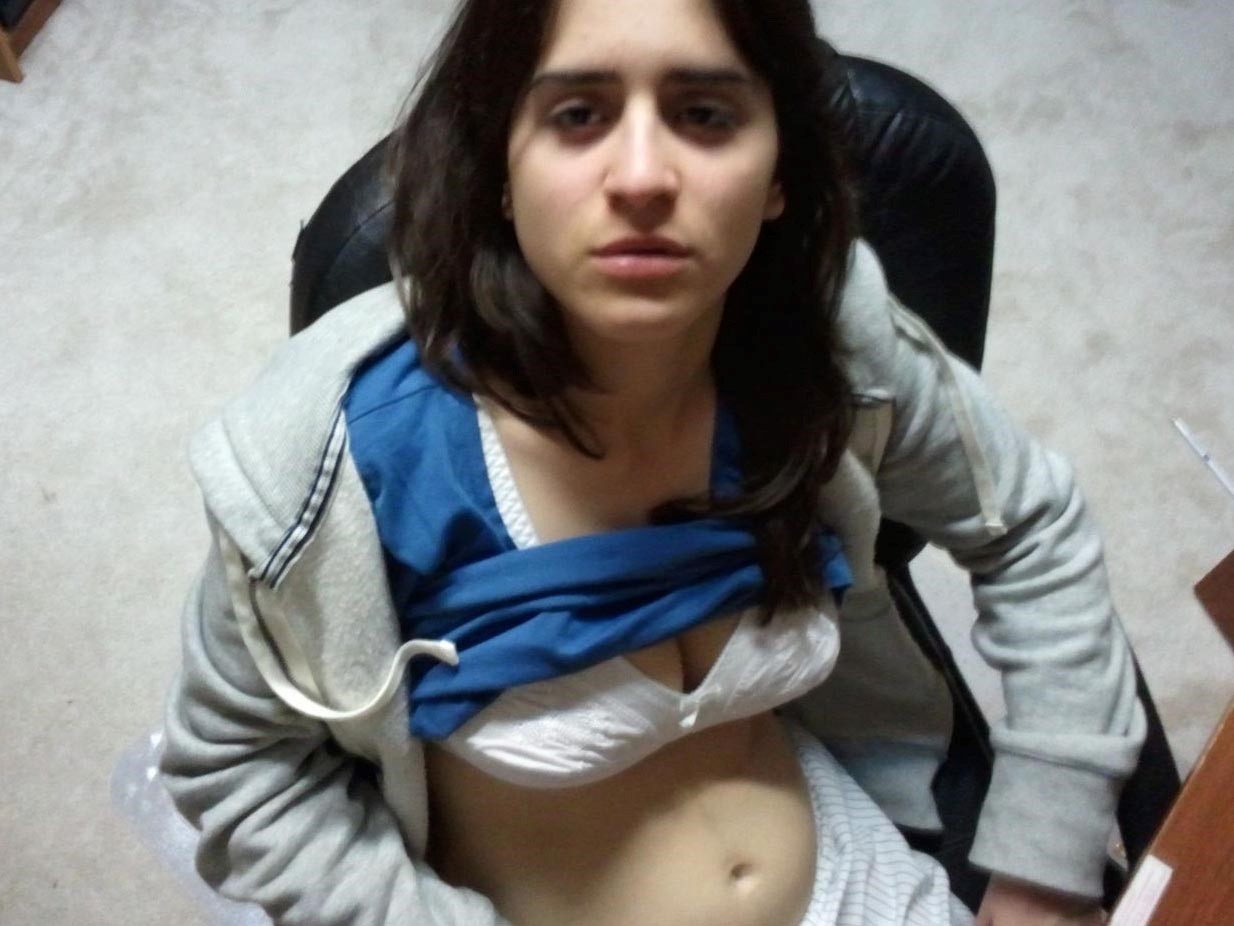 Indian Amateur Teens New Leaked Nude XXX Pics - photo 5