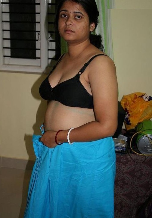 Amateur Indian Wives XXX Nude Leaked Images - photo 14