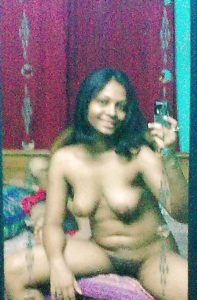 naked desi hottie xxx image