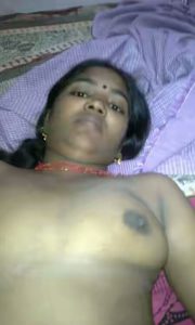 Hot indian desi aunty pic