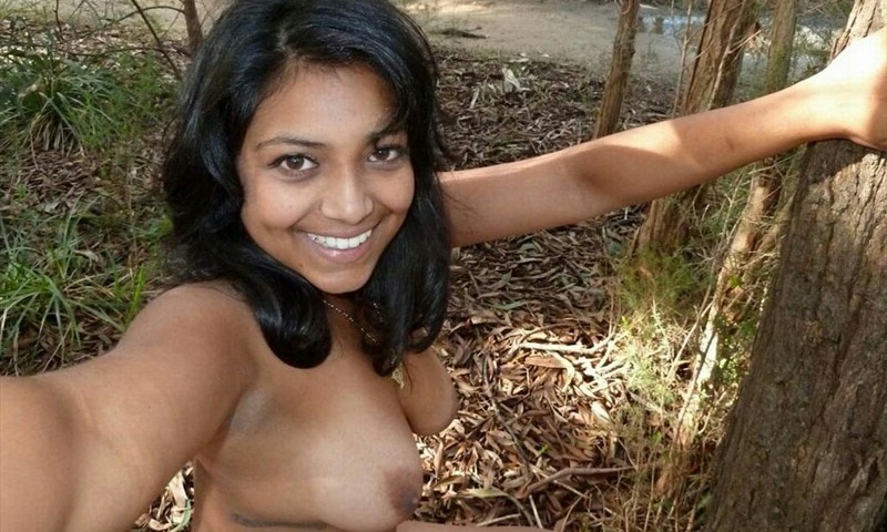 Wild Nude Indian Girls Porn Photos - photo 8