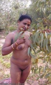 aunty nude outdoors
