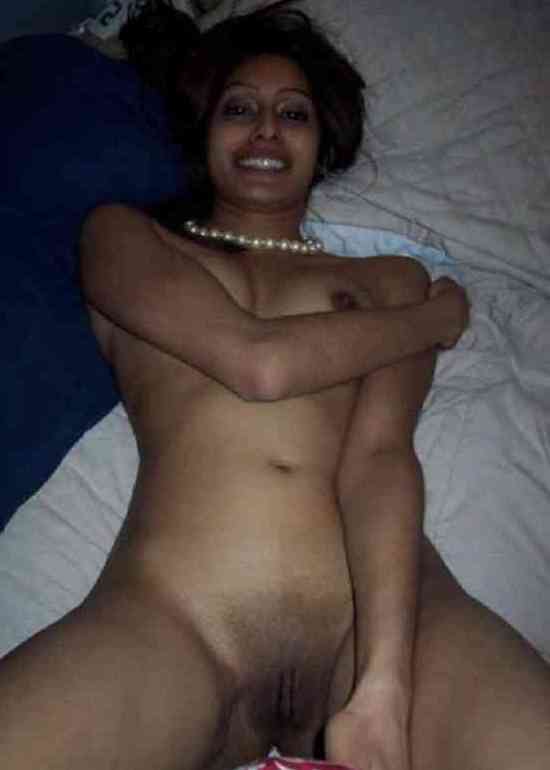 Erotic Wet Desi Pussies Indian Porn Pics - photo 10
