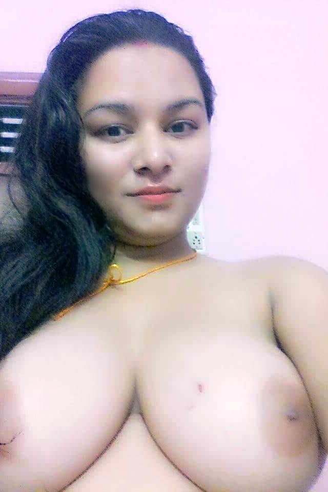 Desi Whores Big Tits Naked Indian XXX Images - photo 9