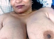 Indian Mature Naked Boobs Desi Hottie XXX Pics - photo 2