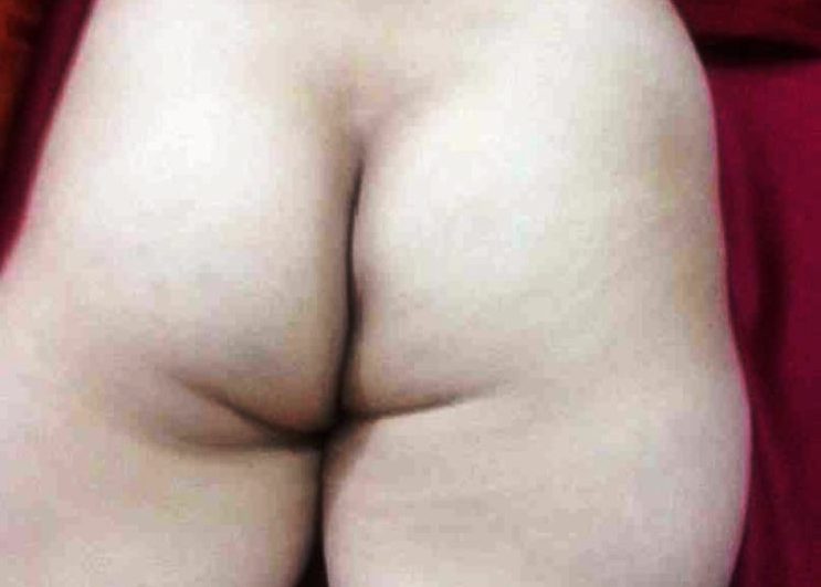 Round Ass Indian Aunties Desi Hot Nude Photos - photo 10