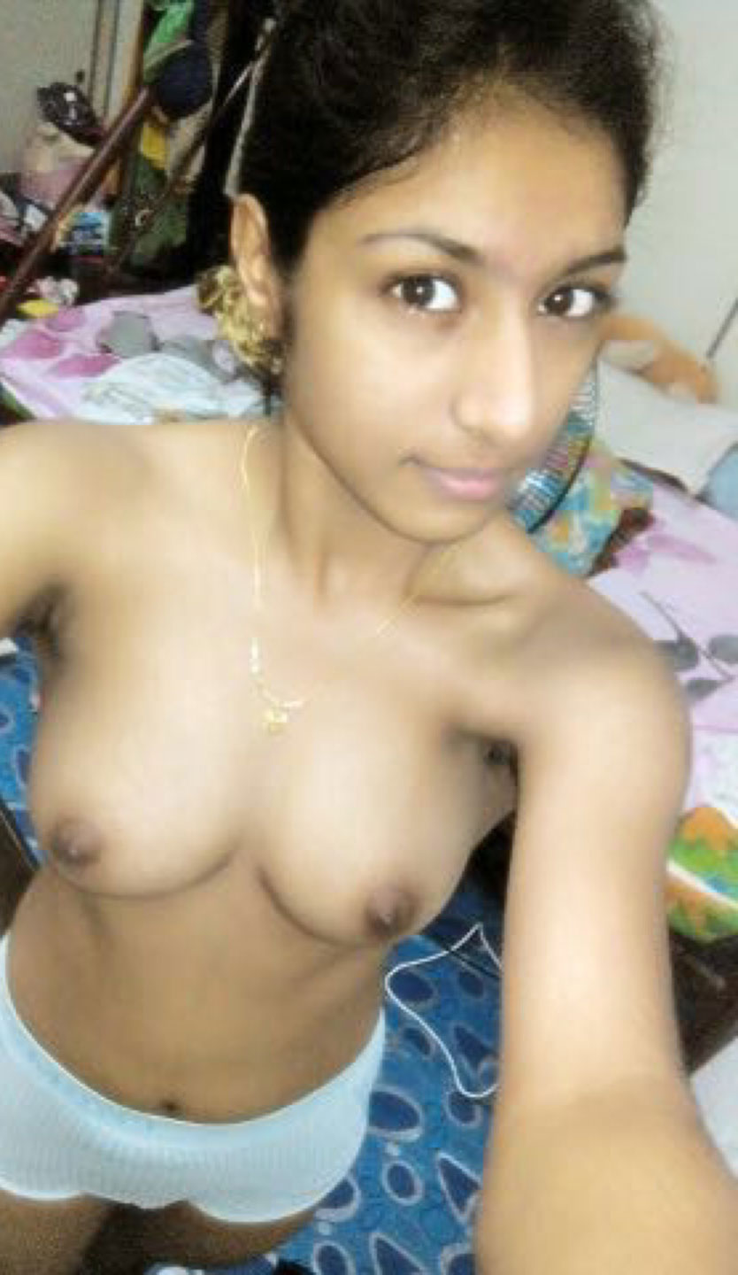 Desi Naked Bhabhi Big Tits XXX Images - photo 10