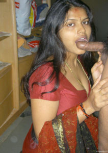 cock loving Indian babes sucking