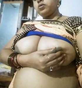 South Indian kaamwali big boobs 