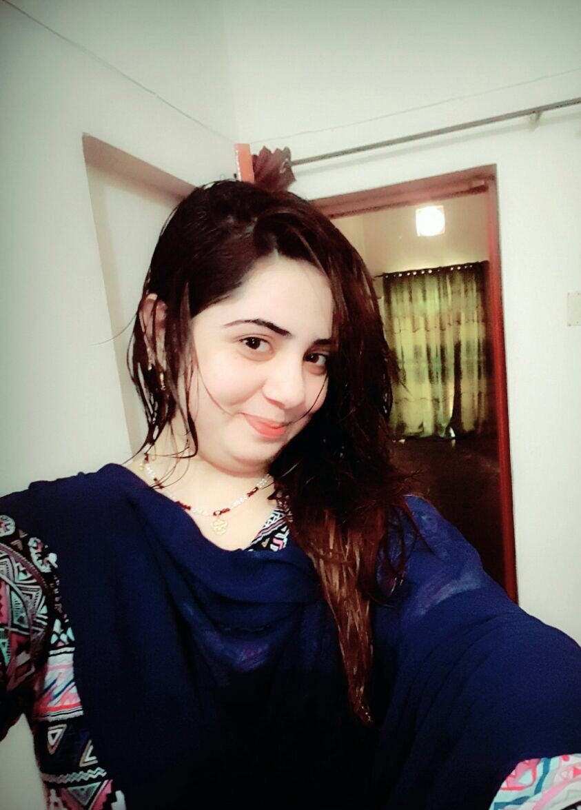 Pakistani Bhabhi Filming Her Naked Porn Pics - photo 3