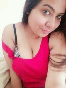 girl with big boobs